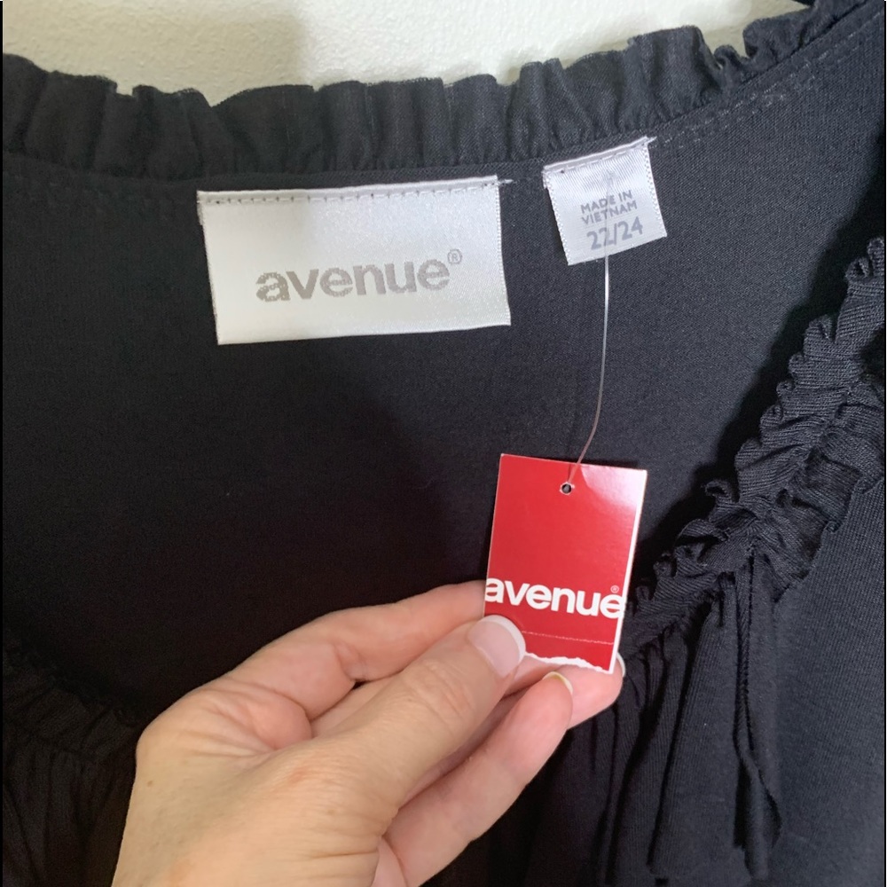 DUPLICATE,  NOT FOR SALE Avenue Black ¾ Sleeve Flowy Blouse Sz 22/24 - Picture 11 of 15